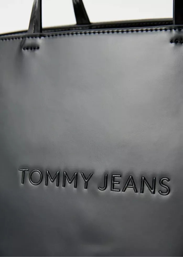 Tommy Hilfiger Women’s Fall/Winter Polyurethane Tote Bag – Stylish & Spacious Handbag