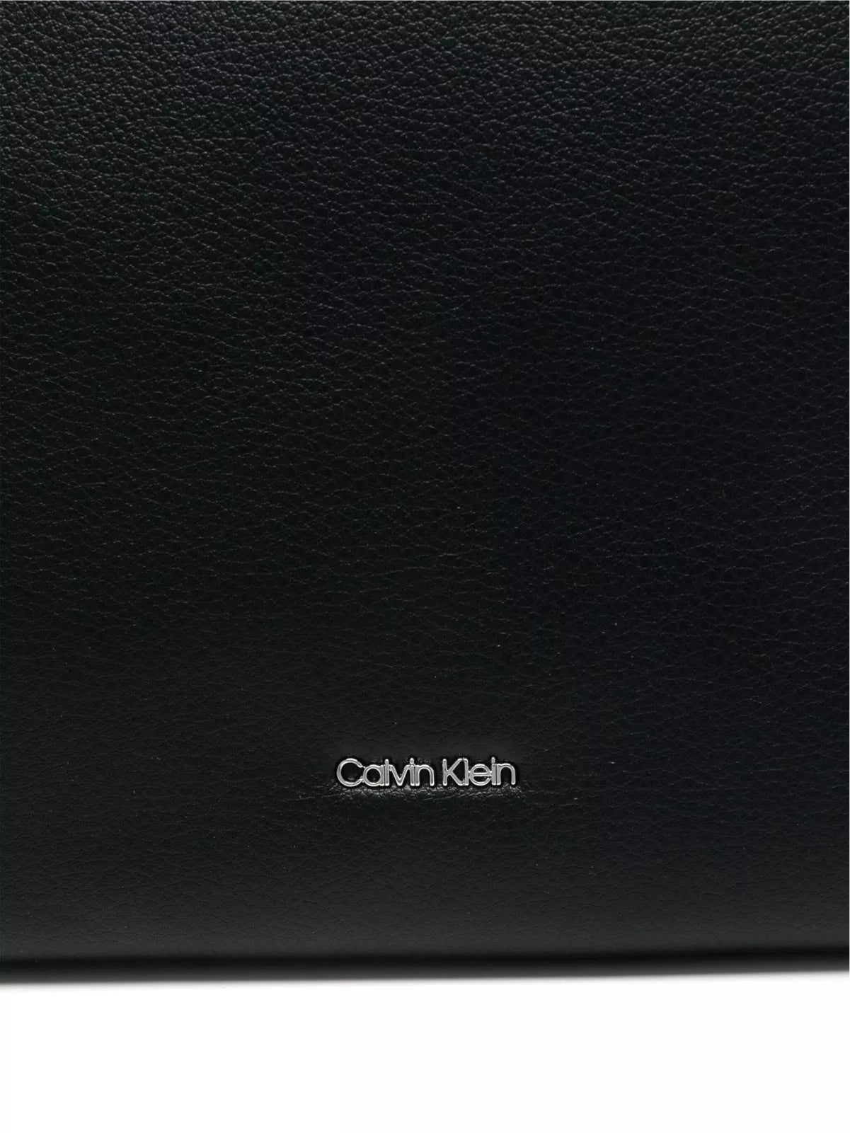 Calvin Klein Women’s Fall/Winter Polyurethane Handbag – Stylish, Durable & Versatile Shoulder Bag