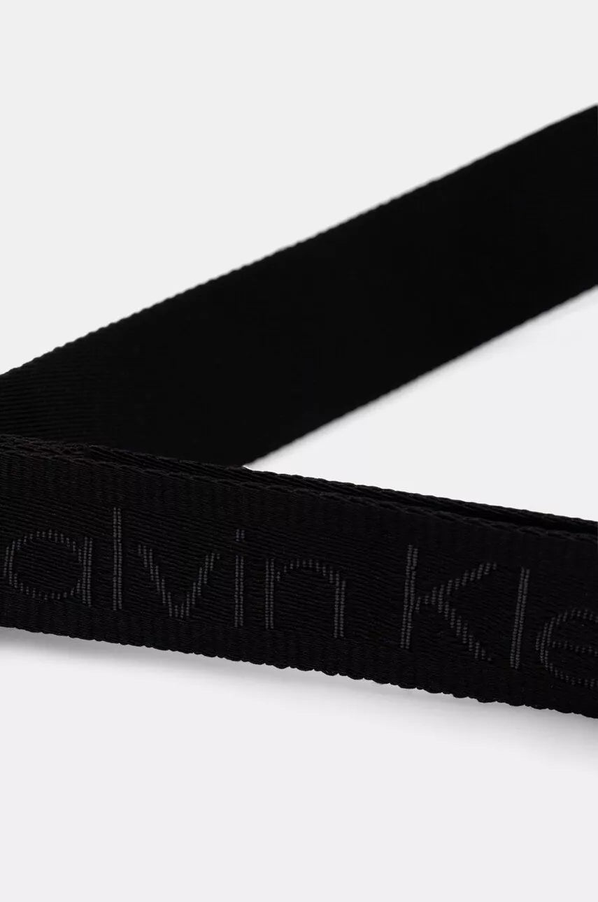 Calvin Klein Jeans Men’s Fall/Winter Bag | Stylish Polyurethane Shoulder Bag