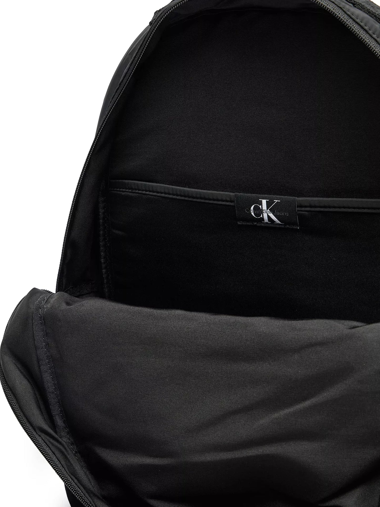 Calvin Klein Men’s Black Backpack – Eco-Friendly Spring/Summer Bag