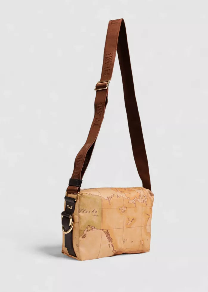 Alviero Martini Prima Classe Women’s Beige Shoulder Bag with Zip – Fall/Winter Essential