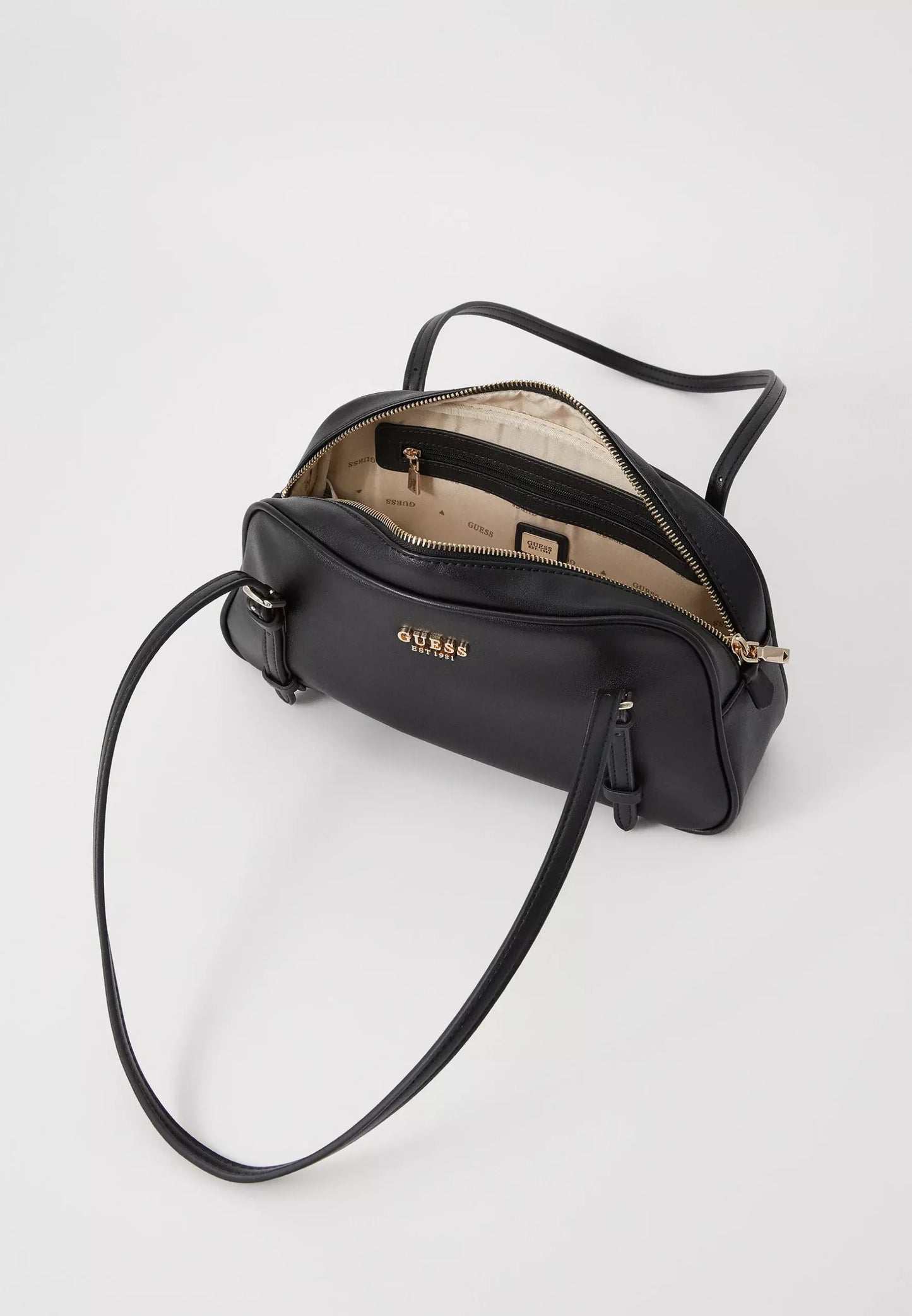 Guess Little Bags Women Spring/Summer Collection