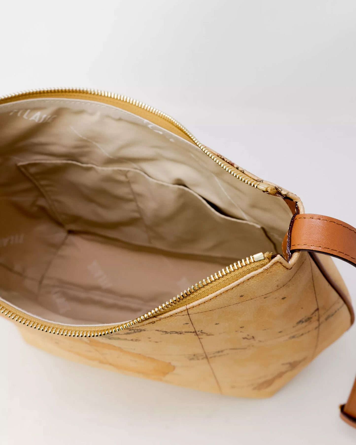 Alviero Martini Prima Classe Beige Women’s Shoulder Bag