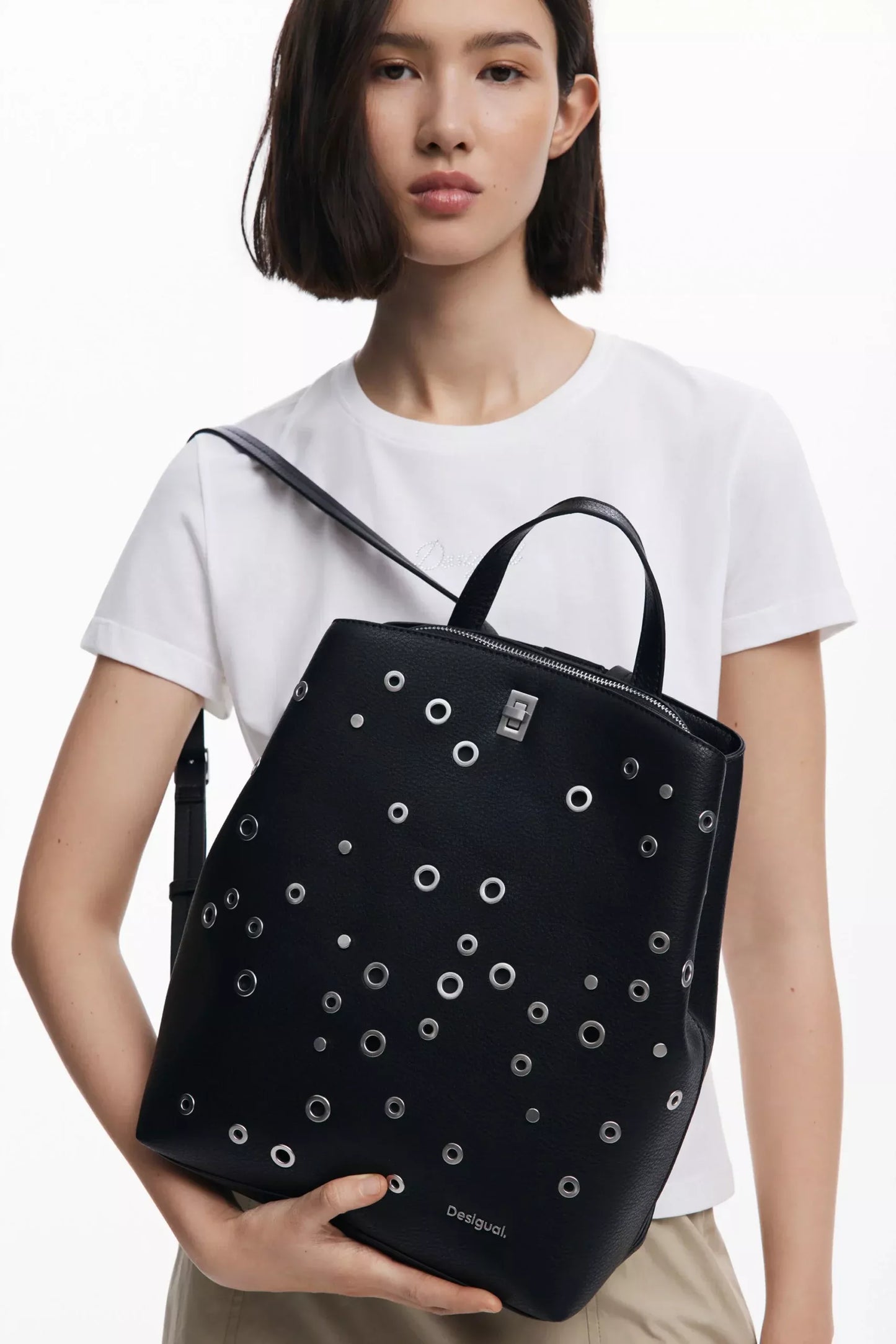 Desigual Women’s Black Plain Handbag with Zip Closure