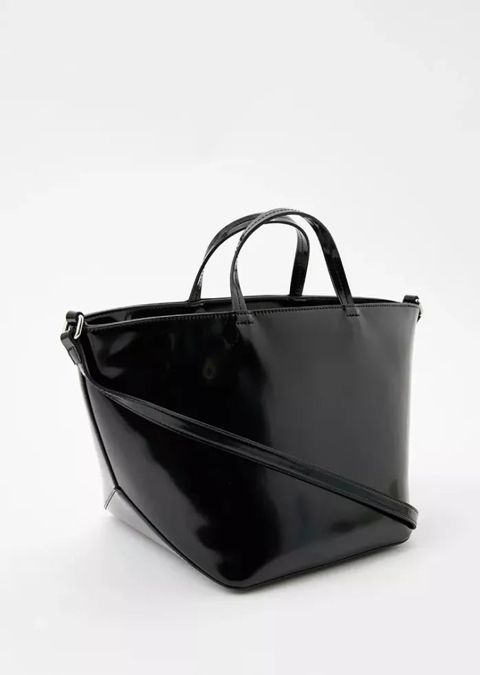 Tommy Hilfiger Women’s Fall/Winter Polyurethane Tote Bag – Stylish & Spacious Handbag