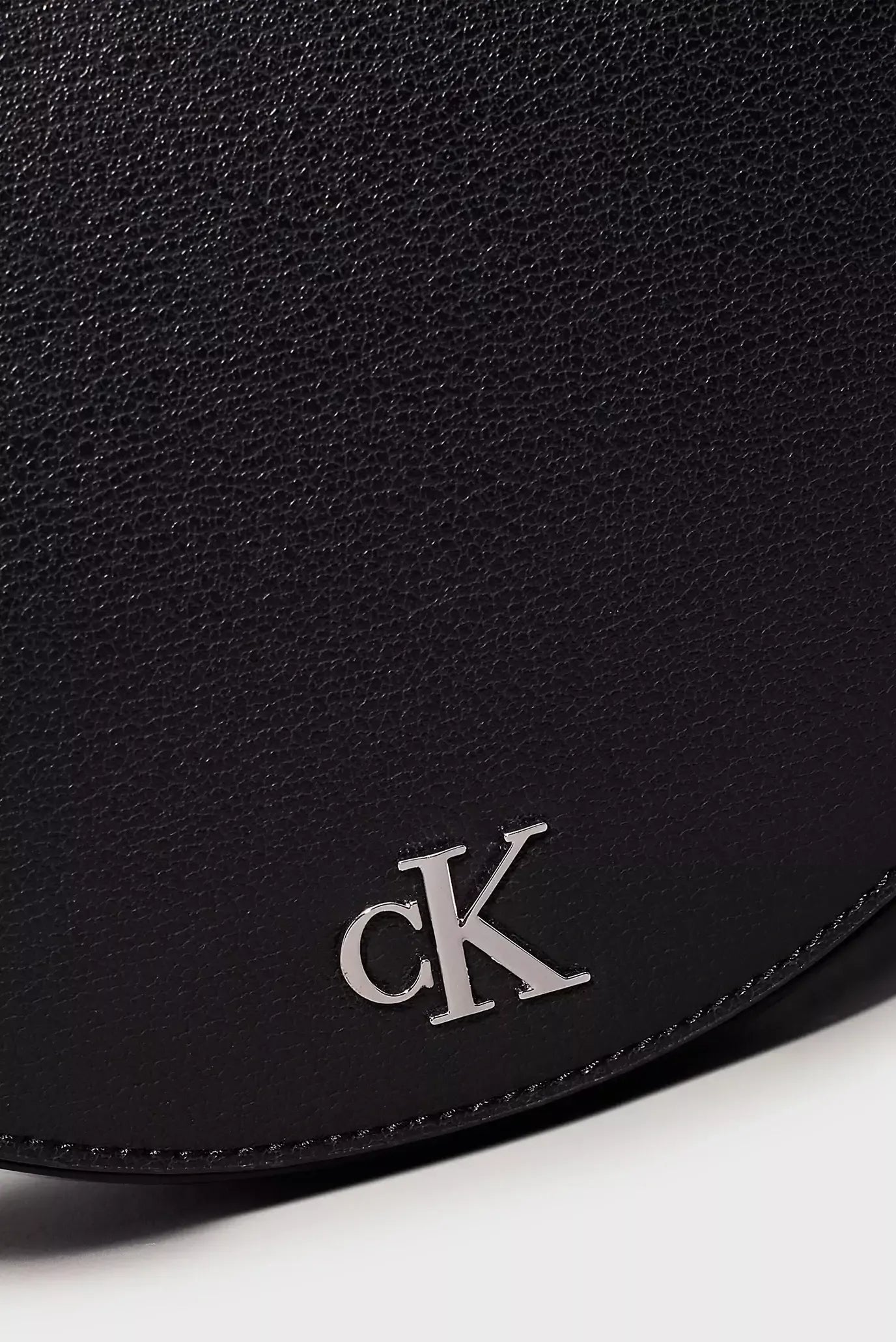 Calvin Klein Women’s Fall/Winter Recycled Material Bag | Sustainable & Stylish Handbag