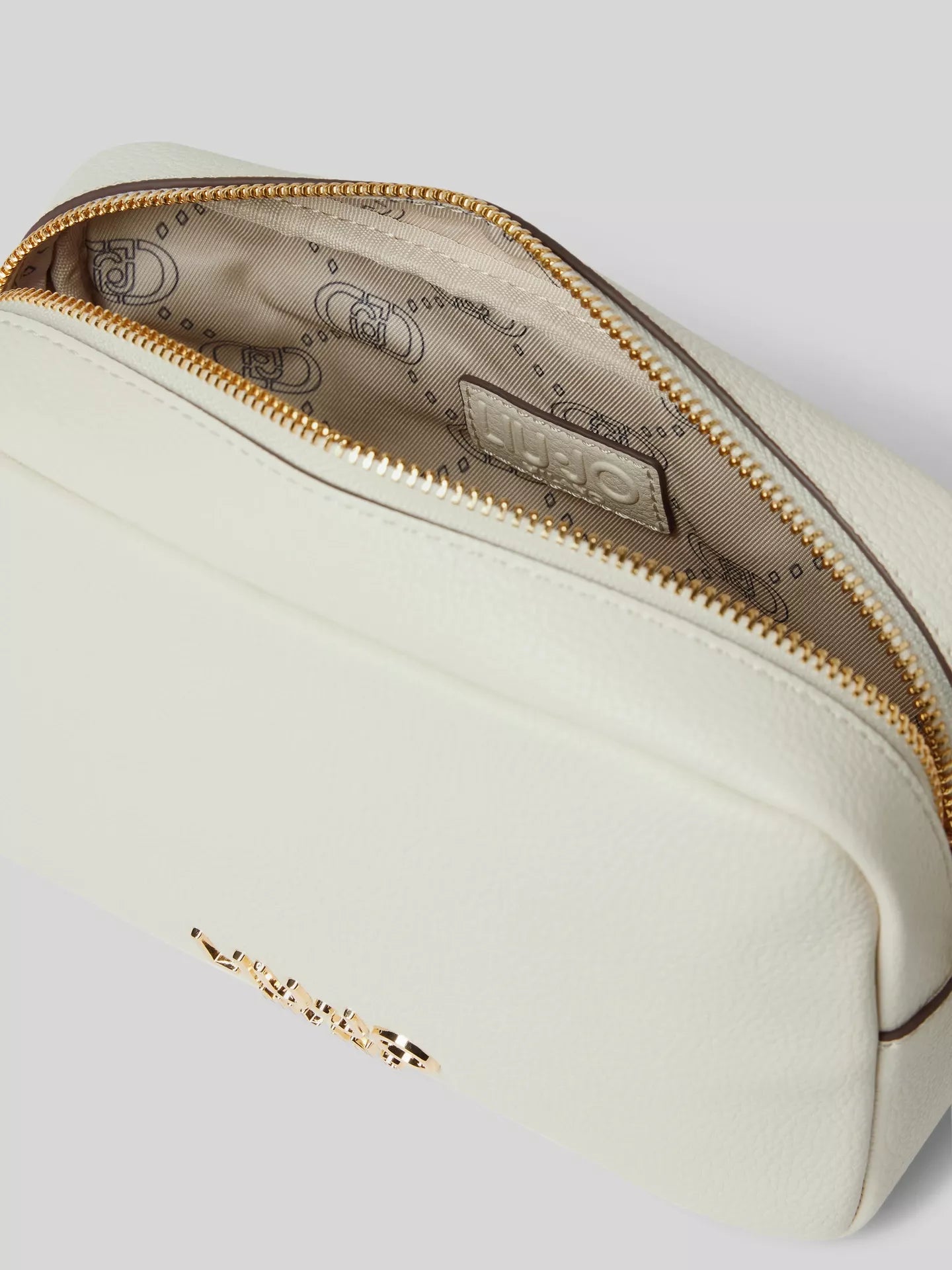 Liu Jo Women’s Black Shoulder Bag – Elegant & Versatile Zip Closure