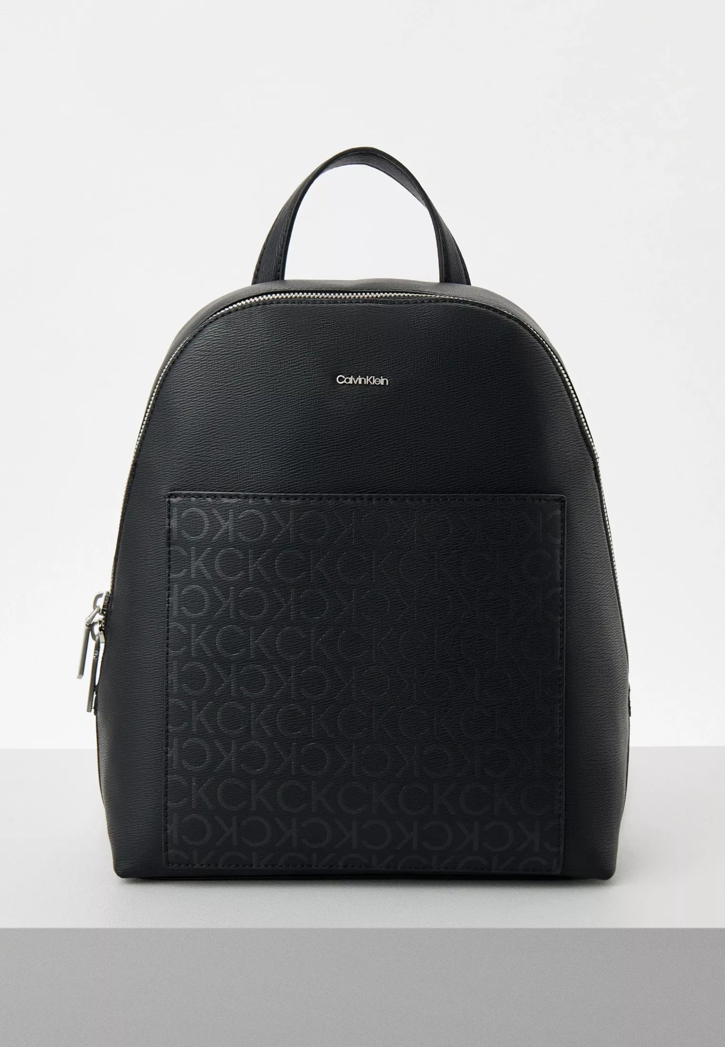 Calvin Klein Women’s Spring/Summer Backpack – Stylish & Durable Polyurethane Bag