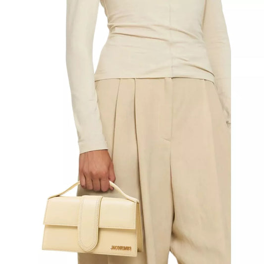Jacquemus Le Grand Bambino Cream Leather Bag – Removable Shoulder Strap & Sleek Design