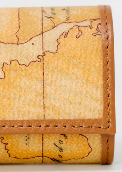 Alviero Martini Prima Classe Women’s Beige Bag – Spring/Summer Essential