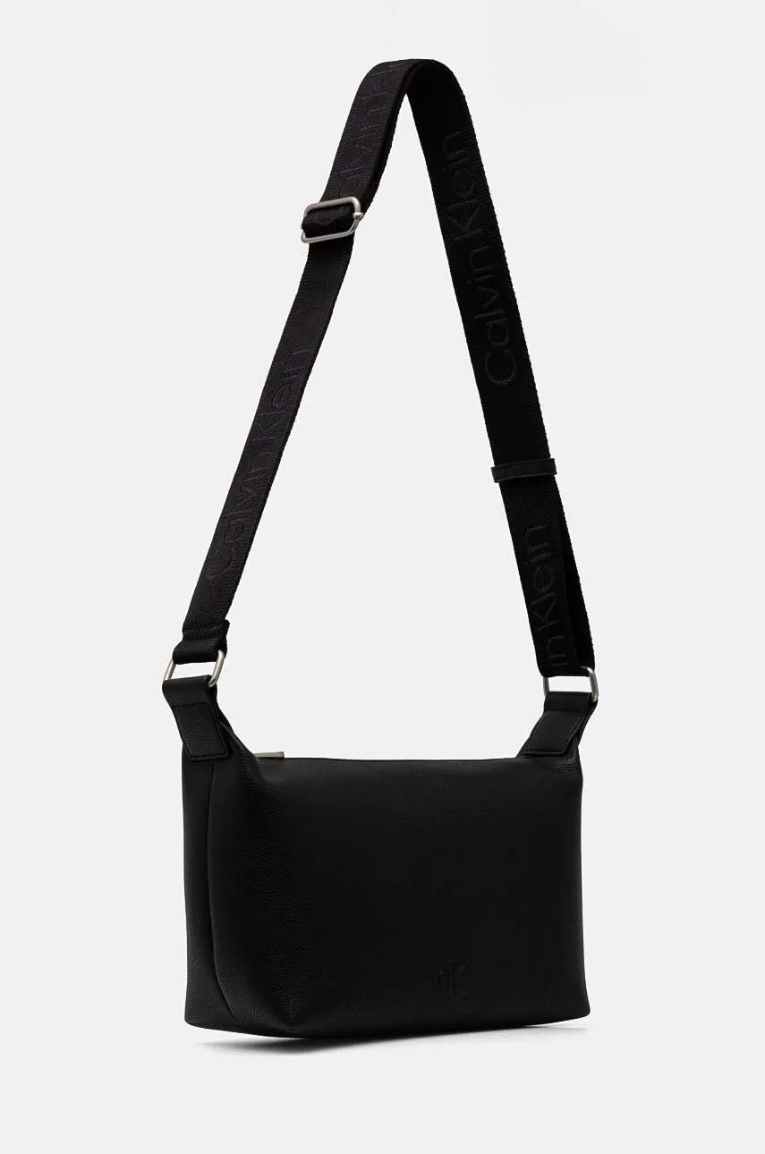 Calvin Klein Jeans Men’s Fall/Winter Bag | Stylish Polyurethane Shoulder Bag