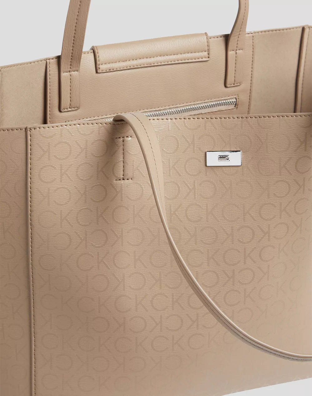 Calvin Klein Women’s Fall/Winter Recycled Polyester Bag – Eco-Friendly, Stylish & Spacious Handbag