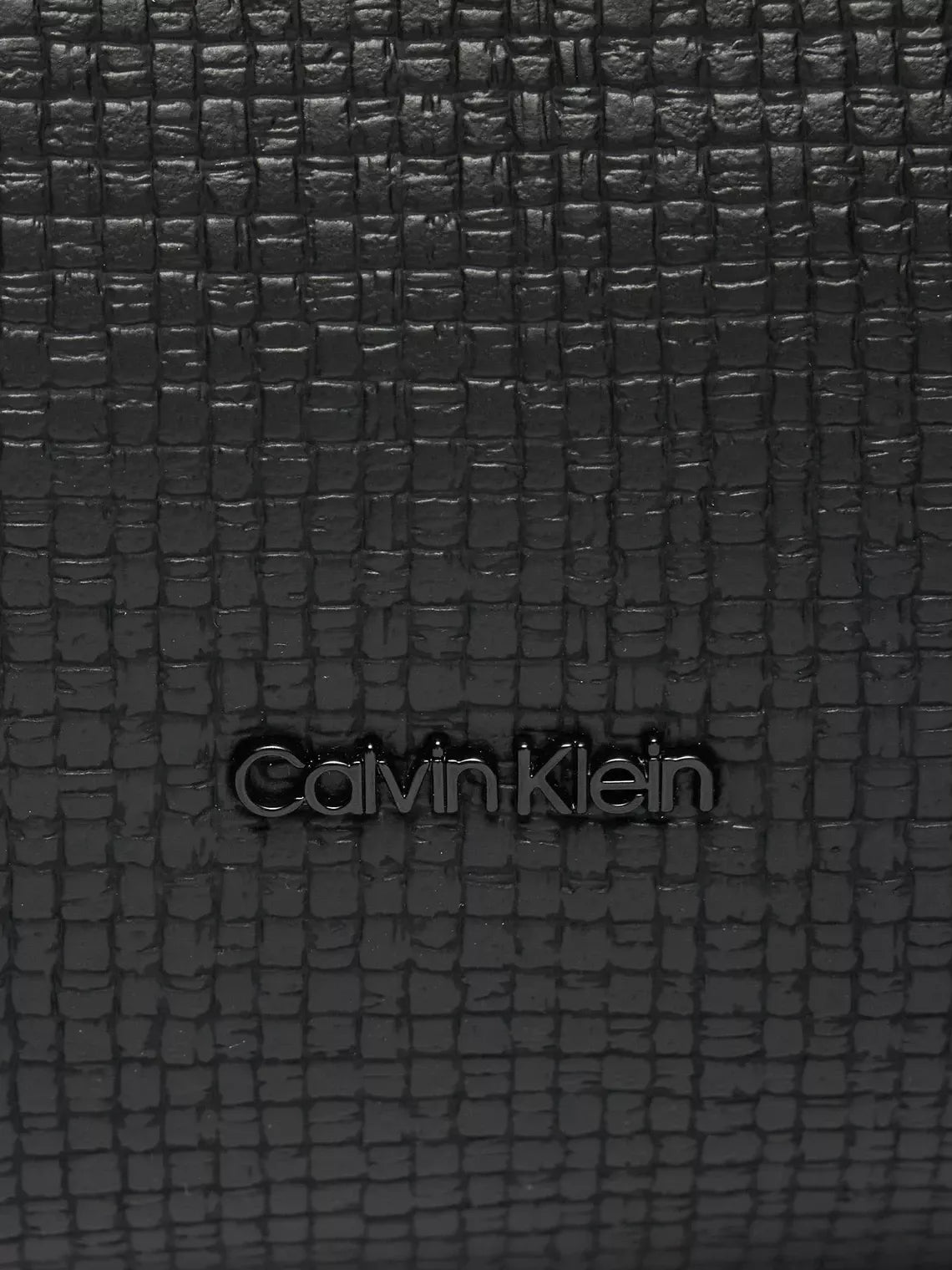 Calvin Klein Women’s Faux Leather Bag – Autumn/Winter Collection, Stylish & Compact