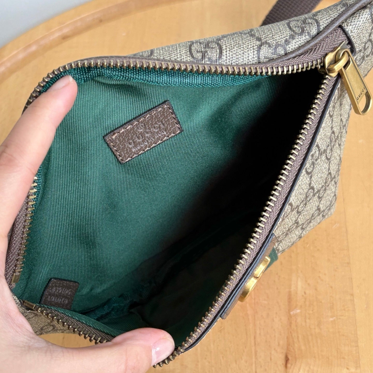 Gucci Leather Crossbody Bag – Premium GG Designer Style