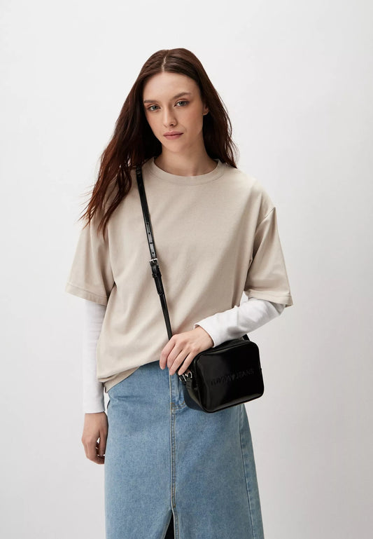 Tommy Hilfiger Women’s Crossbody Bag – 100% Polyurethane, Stylish Fall/Winter Accessory