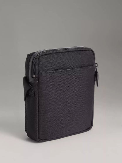 Calvin Klein Men’s Recycled Polyester Bag – Eco-Friendly Fall/Winter Crossbody Bag