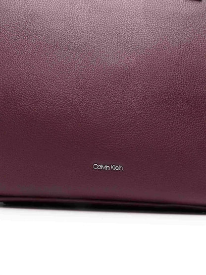 Calvin Klein Women’s Fall/Winter Polyurethane Bag – Stylish & Durable Handbag