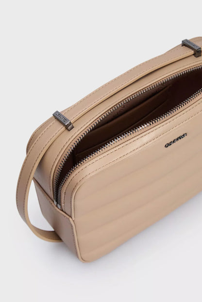 Calvin Klein Women’s Recycled Polyester Fall/Winter Handbag – Eco-Friendly, Stylish & Spacious Bag