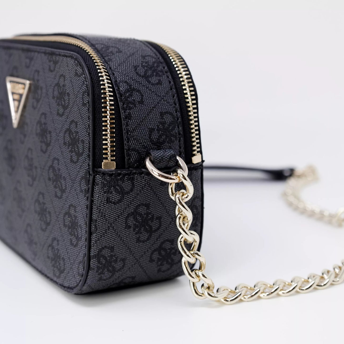 GUESS Women’s Grey Print Shoulder Bag – Fall/Winter Chic