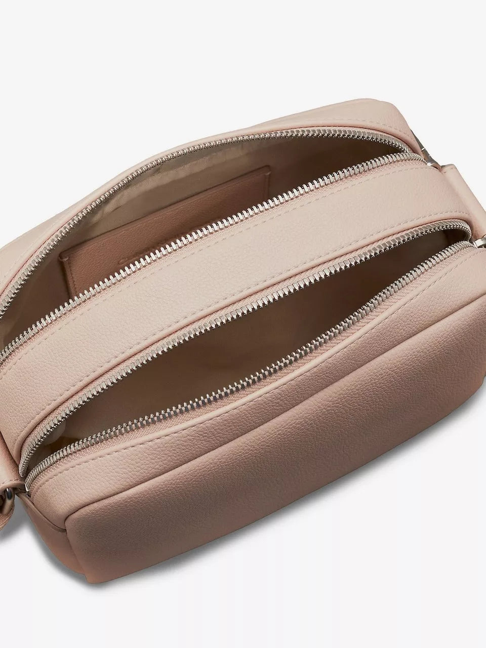 Calvin Klein Women’s Medium Bag – Spring/Summer Collection, Stylish & Durable Polyurethane