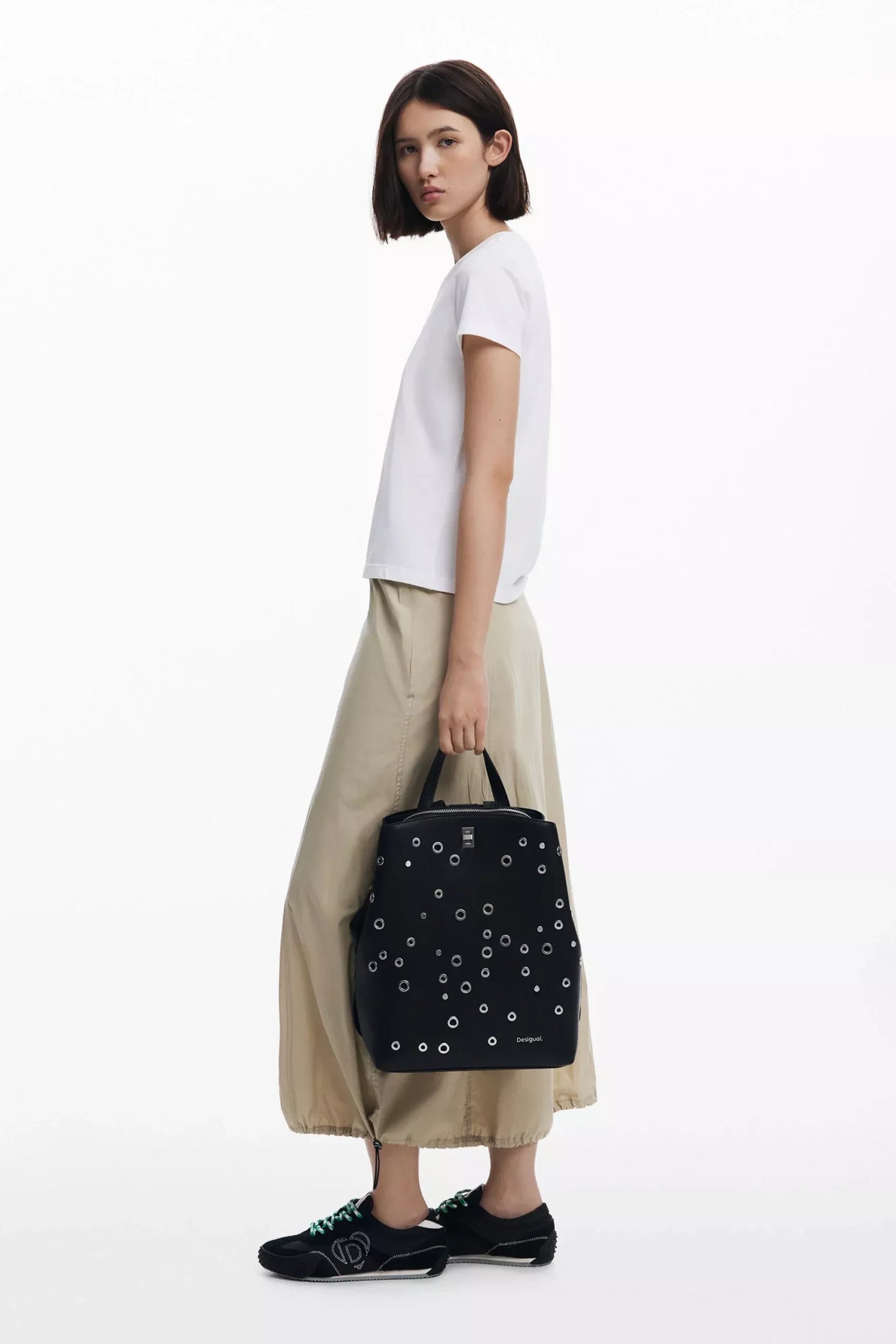 Desigual Women’s Black Plain Handbag with Zip Closure