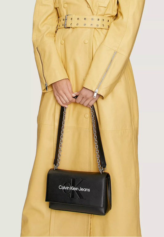 Calvin Klein Women’s Faux Leather Bag – Compact Autumn/Winter Crossbody, Stylish Eco-Friendly Purse