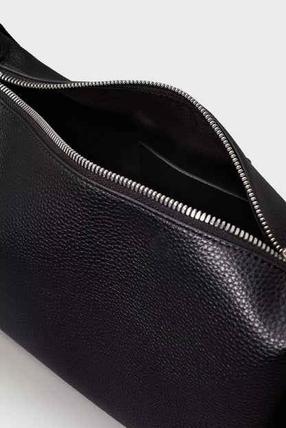 Calvin Klein Women’s Fall/Winter Recycled Polyester Bag – Eco-Friendly & Stylish Handbag