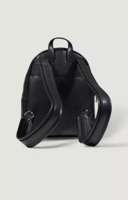Love Moschino Women’s Black Plain Rucksack with Zip