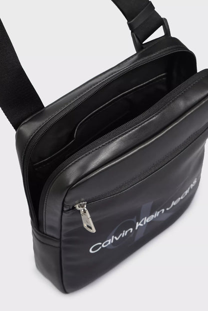 Calvin Klein Men’s Stylish Spring/Summer Polyester Bag