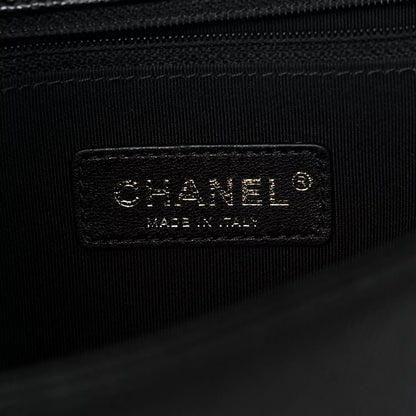 Preowned Chanel Boy Bag Large – Black Lambskin Leather with Gold Hardware, Quilted Design